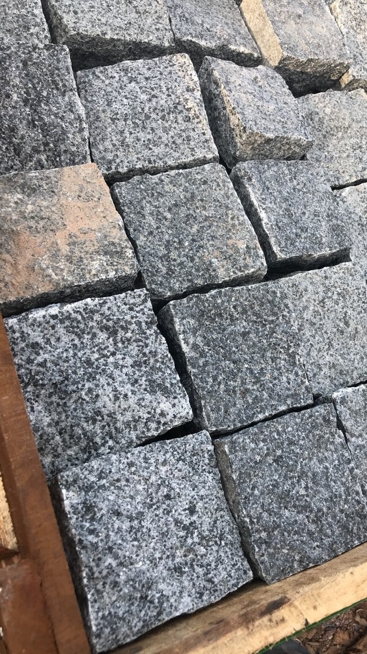Đá Cubic Granite Đen Phú Yên